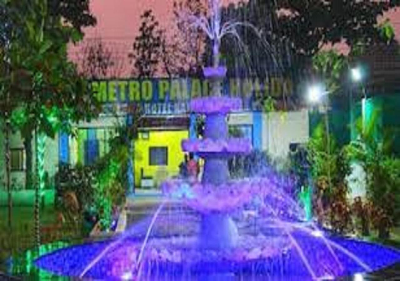 Hotel Metro Palace Resort Karjat Luaran gambar