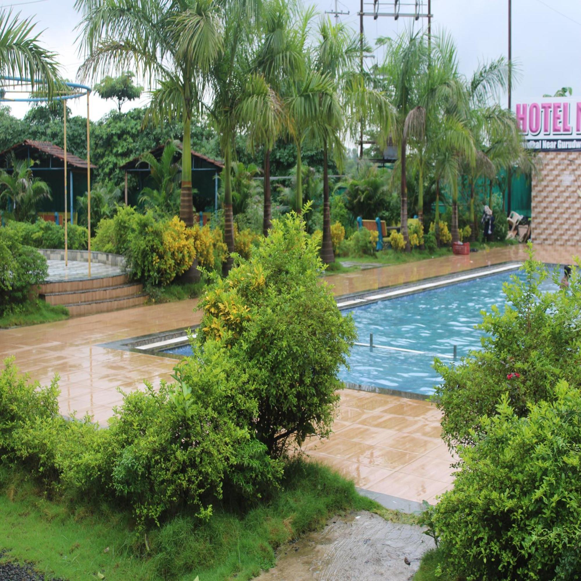 Hotel Metro Palace Resort Karjat Luaran gambar